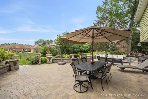 8282 Ridgepointe Dr, Burr Ridge, IL 60527 photo 23