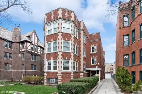 1350 W Greenleaf Ave #1, Chicago, IL 60626