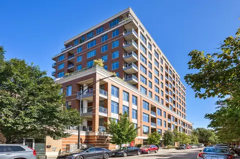 540 W Webster Ave #409, Chicago, IL 60614