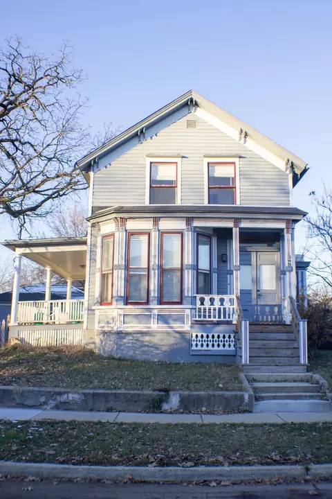 398 Park St, Elgin, IL 60120 photo 2