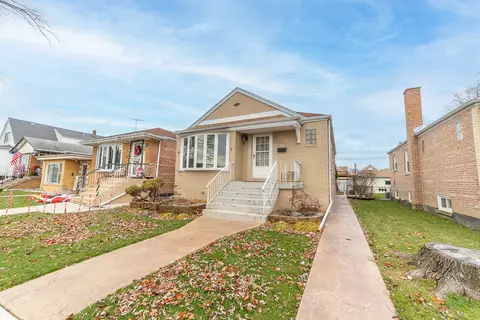 3708 W 56th Pl, Chicago, IL 60629