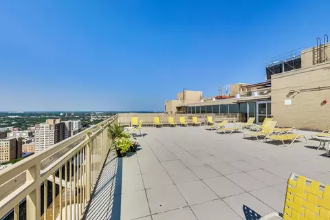 6301 N Sheridan Rd #20E, Chicago, IL 60660 photo 30