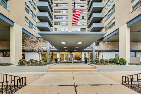 6301 N Sheridan Rd #20E, Chicago, IL 60660 photo 37