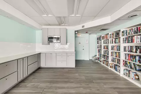 6301 N Sheridan Rd #20E, Chicago, IL 60660 photo 26