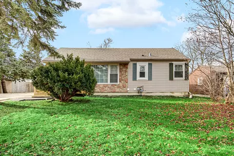 1036 S Chatham Ave, Addison, IL 60101