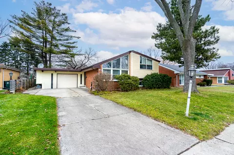 7538 Emerson St, Morton Grove, IL 60053