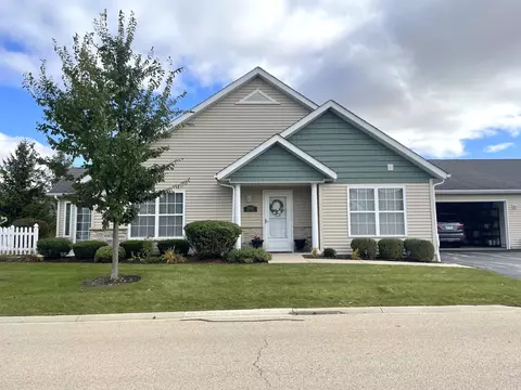 2102 Somerset Ln #2102, Sycamore, IL 60178