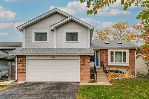 1133 N Cardinal Dr, Palatine, IL 60074