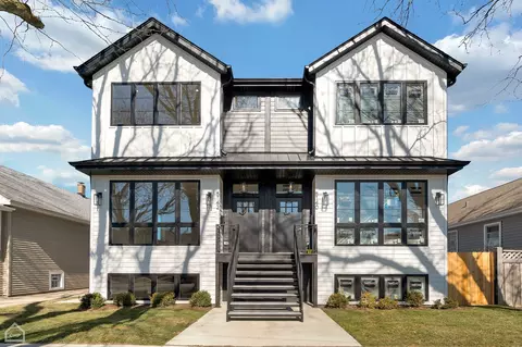 5142 W Winona St, Chicago, IL 60630