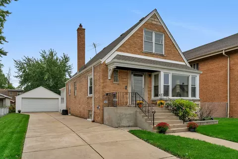 1923 Union St, Blue Island, IL 60406