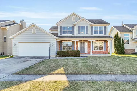 405 Trefoil St, Savoy, IL 61874