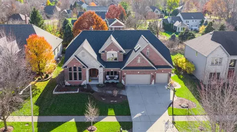 4159 Easy Cir, Naperville, IL 60564