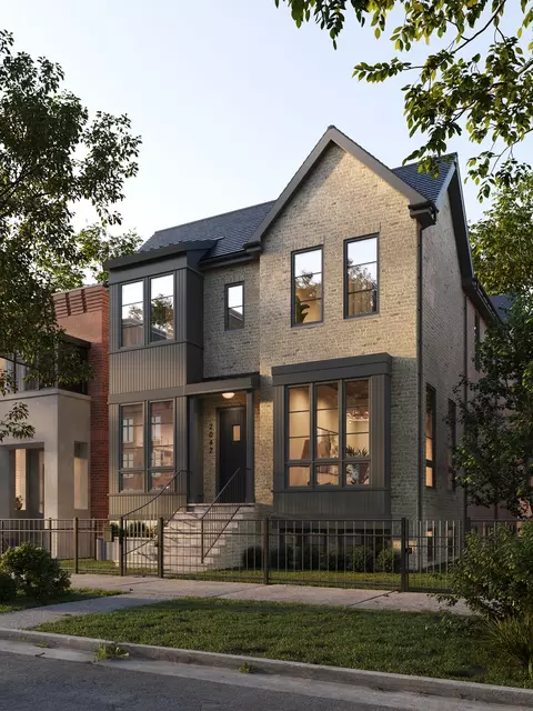 2042 W Dickens Ave, Chicago, IL 60647
