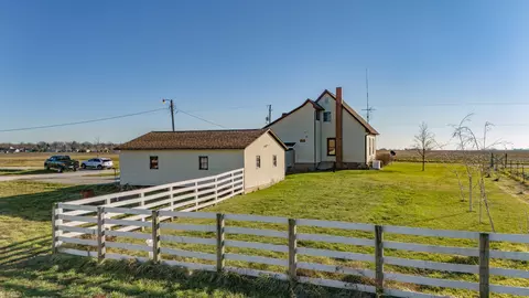 1849 E 900 North Rd, Gridley, IL 61744 photo 10