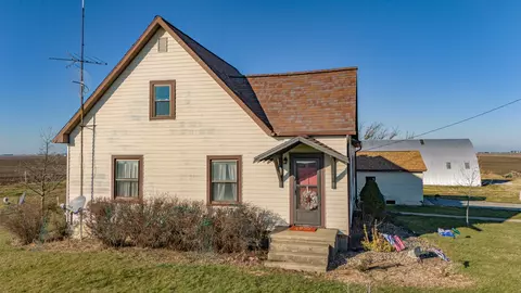 1849 E 900 North Rd, Gridley, IL 61744 photo 3