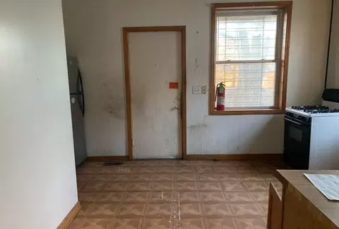 3026 E 79th Pl, Chicago, IL 60617 photo 19