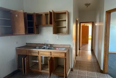 3026 E 79th Pl, Chicago, IL 60617 photo 10