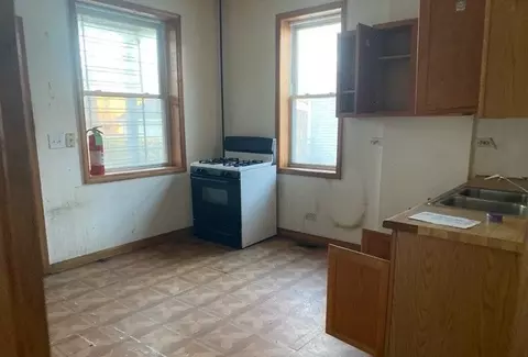 3026 E 79th Pl, Chicago, IL 60617 photo 20