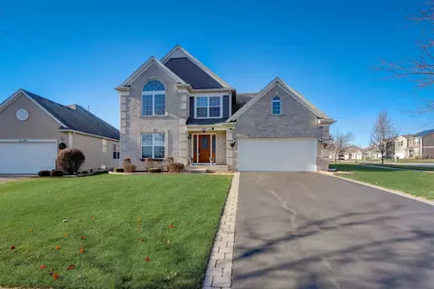 1792 Neuway Ln, Antioch, IL 60002