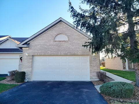 7819 Belle Rive Ct #7819, Tinley Park, IL 60477