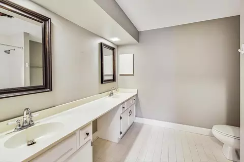1671 Winnetka Rd, Glenview, IL 60025 photo 9