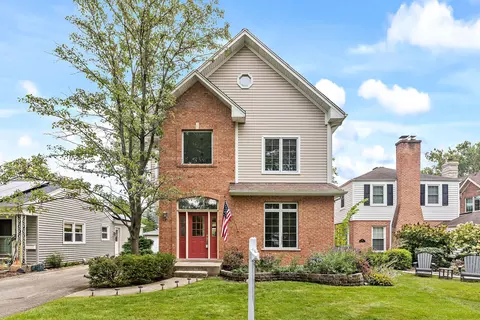 725 Arbor Ln, Glenview, IL 60025