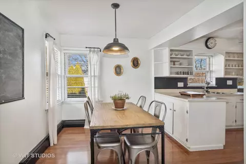 Dining - 1311 E Illinois St, Wheaton, IL 60187 photo 1 of 1
