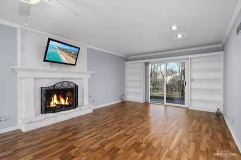 2350 Tara Dr, Elgin, IL 60123 photo 7