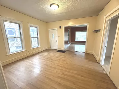 513 Mill St, Elgin, IL 60123 photo 7