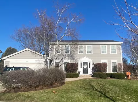 1700 Juliet Ln, Libertyville, IL 60048