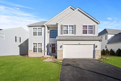 127 Wedgeport Cir, Romeoville, IL 60446