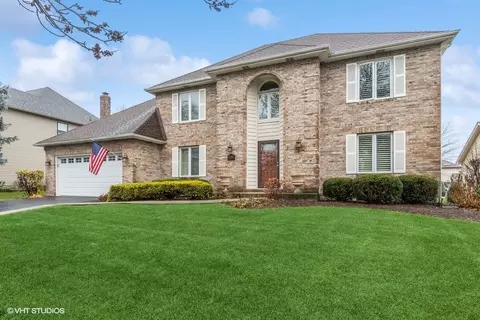 2209 Wooster Ct, Naperville, IL 60565