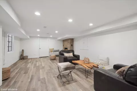 526 Coronet Rd, Glenview, IL 60025 photo 22