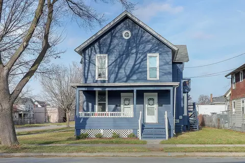 628 E Galena Blvd, Aurora, IL 60505