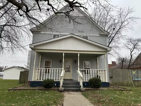 209 E Spencer St, Mclean, IL 61754