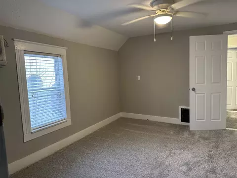 209 E Spencer St, Mclean, IL 61754 photo 33