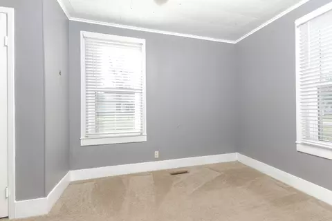 109 S 3rd Ave, Chenoa, IL 61726 photo 23