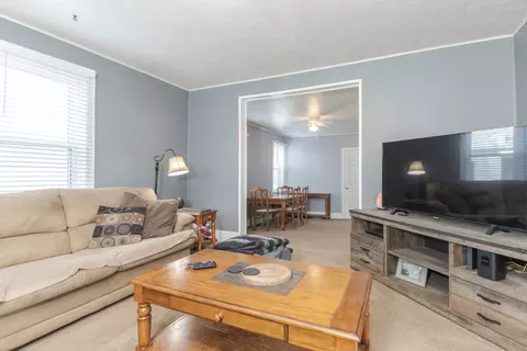 109 S 3rd Ave, Chenoa, IL 61726 photo 21