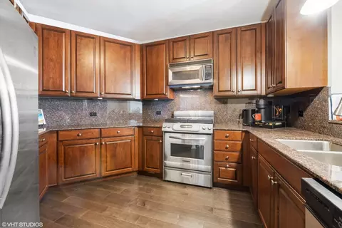 420 E Waterside Dr #511, Chicago, IL 60601 photo 12