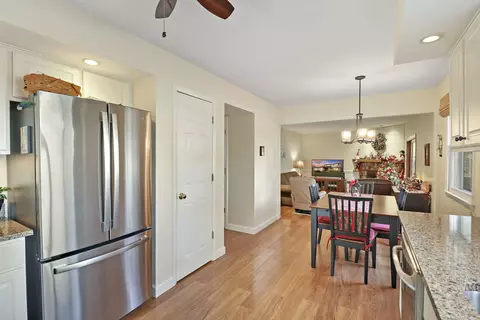 757 Hillside Ave, Antioch, IL 60002 photo 5