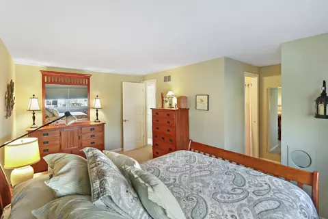 757 Hillside Ave, Antioch, IL 60002 photo 18