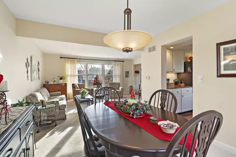 757 Hillside Ave, Antioch, IL 60002 photo 14