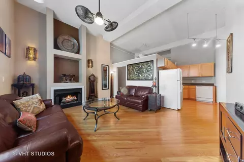 1019 W Jackson Blvd #2J, Chicago, IL 60607 photo 4