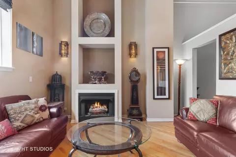 1019 W Jackson Blvd #2J, Chicago, IL 60607 photo 3