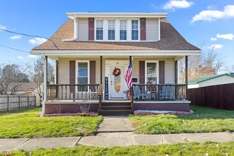115 N Lakeview Ave, Kewanee, IL 61443