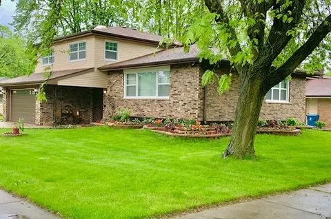 17033 Wausau Ave NE, South Holland, IL 60473