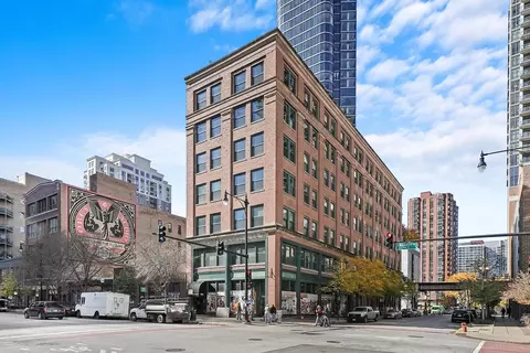 900 S Wabash Ave #606, Chicago, IL 60605