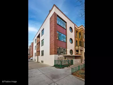 143 W Burton Pl #3N, Chicago, IL 60610