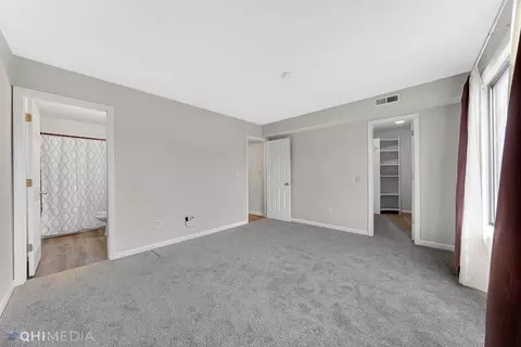 605 Waters Edge Dr #A, Mchenry, IL 60050 photo 16