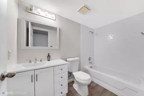 605 Waters Edge Dr #A, Mchenry, IL 60050 photo 14